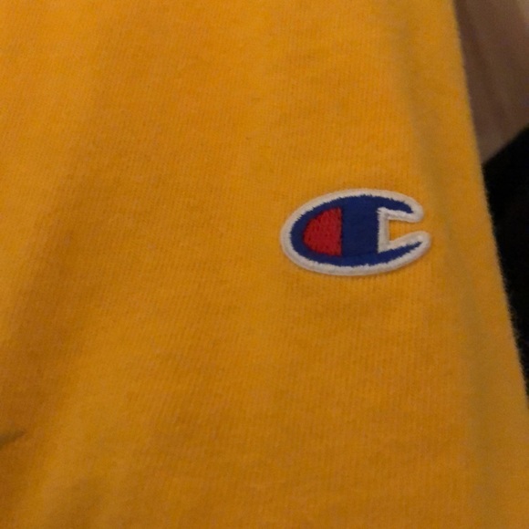 Champion Long Sleeve - Picture 3 of 4